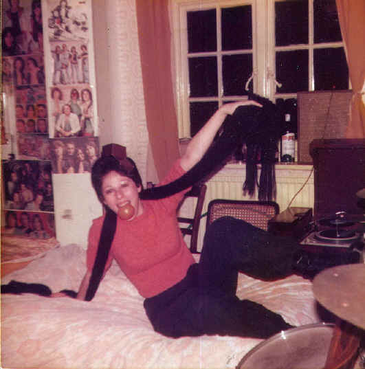 Room 1977.jpg (87125 bytes)