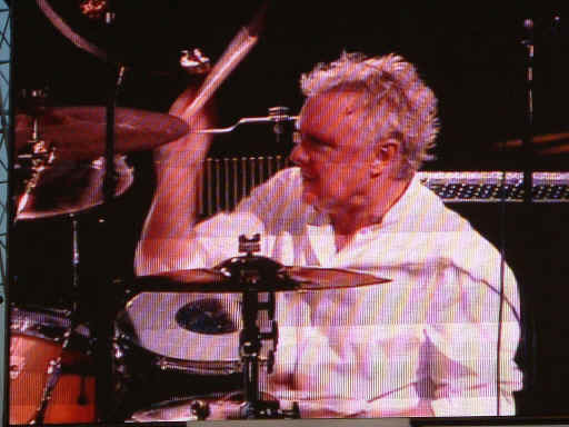roger.jpg (263283 bytes)