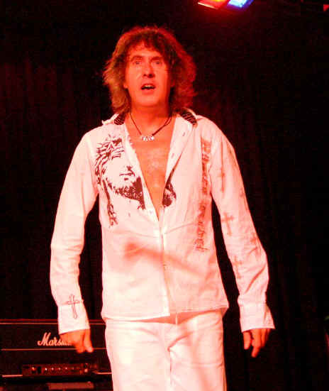 steve.jpg (75123 bytes)